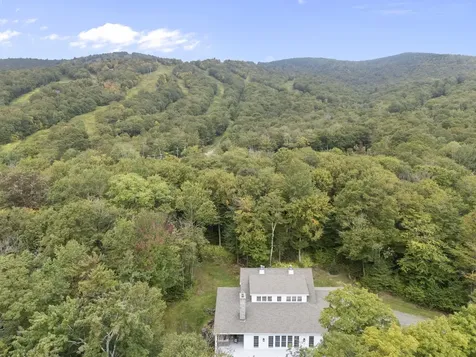 15 Mcgovern Lane Wilmington VT 05363