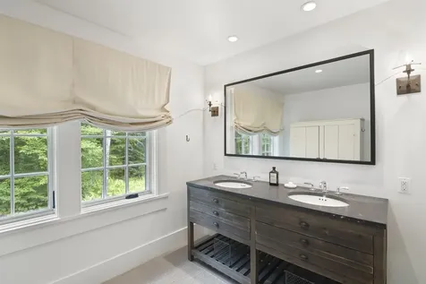 15 Mcgovern Lane Wilmington VT 05363