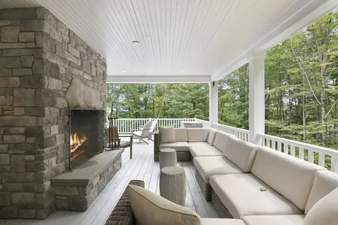 15 Mcgovern Lane Wilmington VT 05363