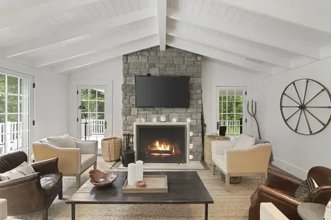 15 Mcgovern Lane Wilmington VT 05363