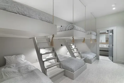 15 Mcgovern Lane Wilmington VT 05363