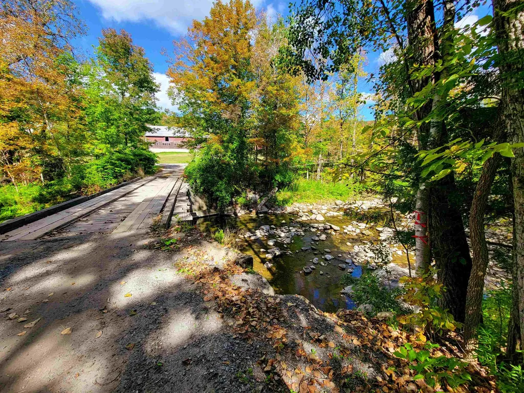 6 Meadowbrook Lane Chelsea VT 05038