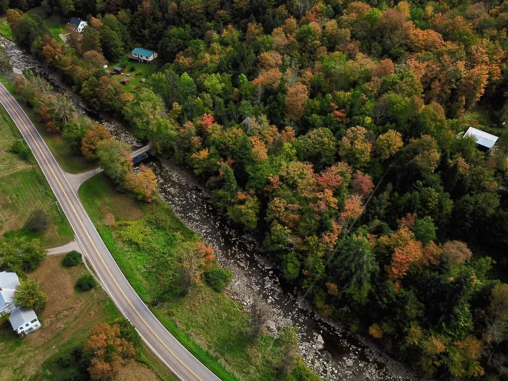 6 Meadowbrook Lane Chelsea VT 05038