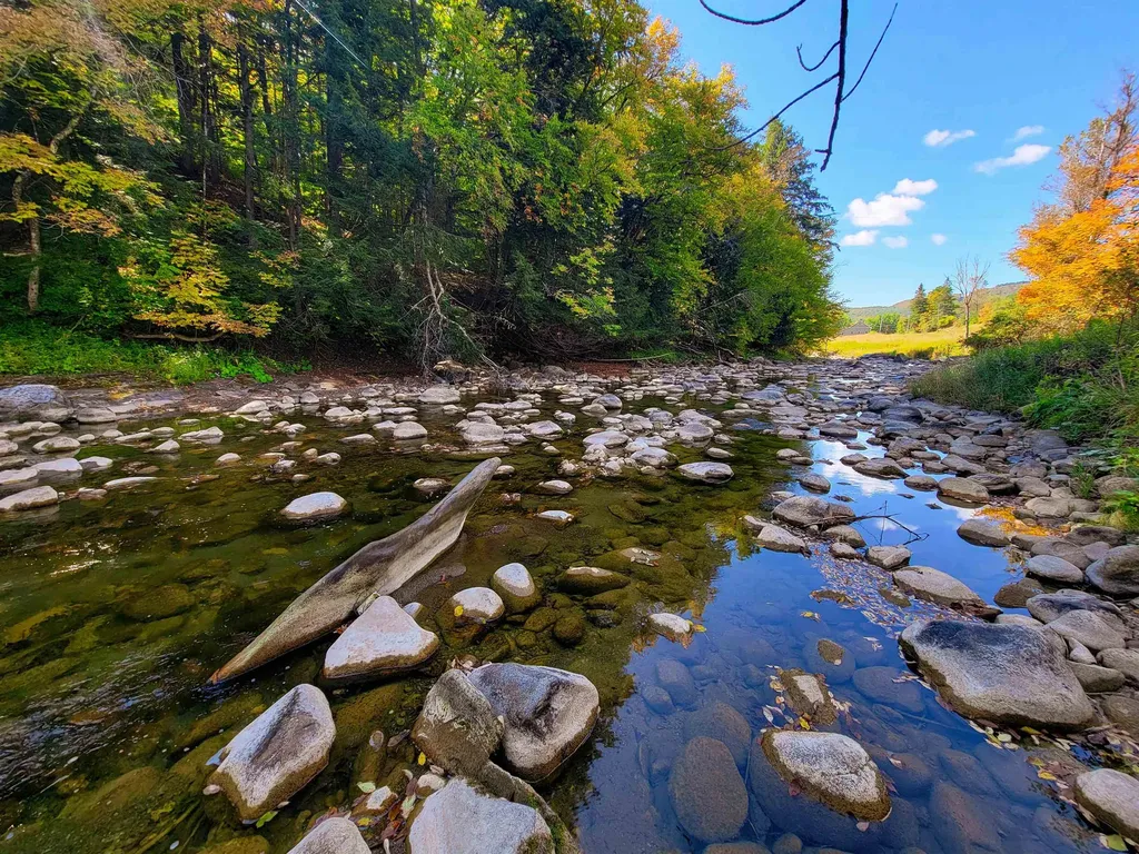 6 Meadowbrook Lane Chelsea VT 05038