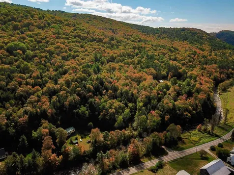 6 Meadowbrook Lane Chelsea VT 05038