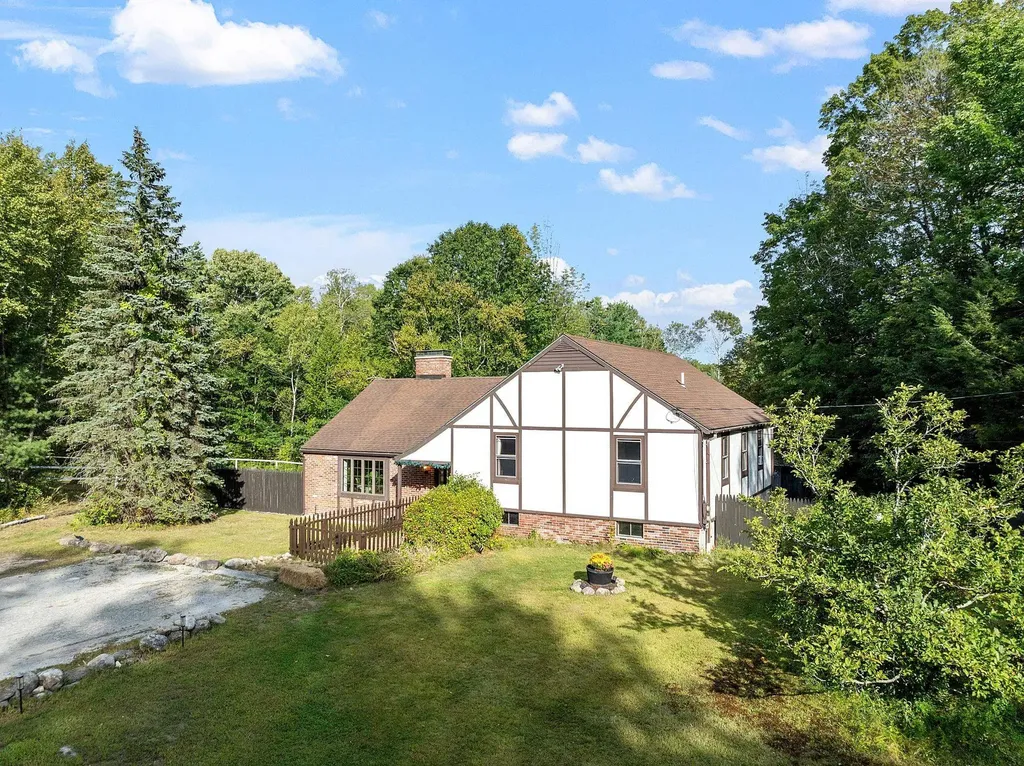 215 Colburn Road Temple NH 03084