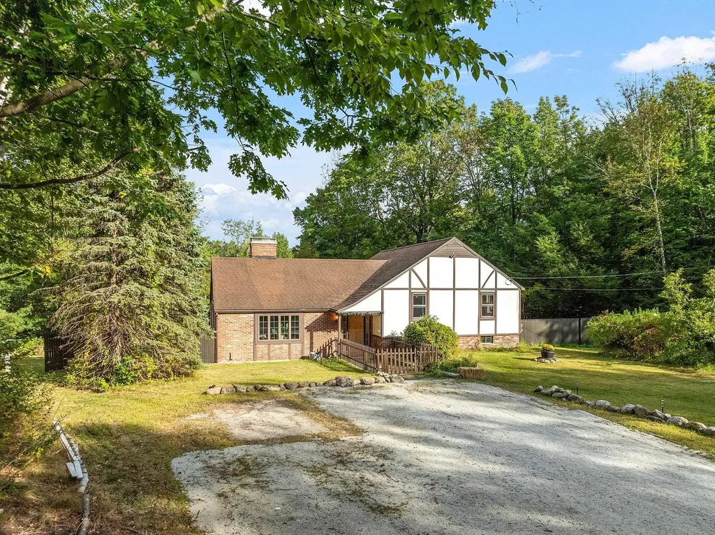 215 Colburn Road Temple NH 03084