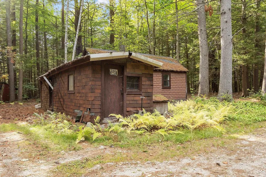 215 Colburn Road Temple NH 03084