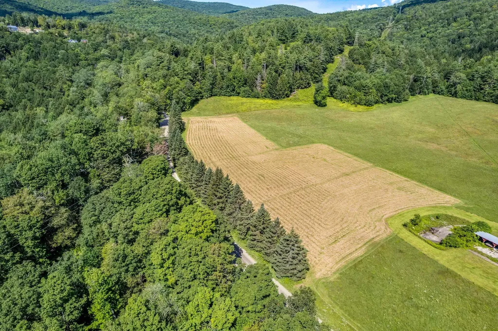 2739 Crossett Hill Road Duxbury VT 05676