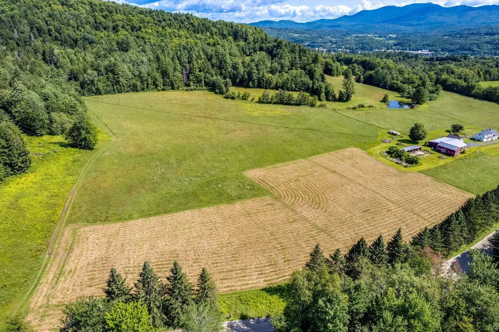 2739 Crossett Hill Road Duxbury VT 05676