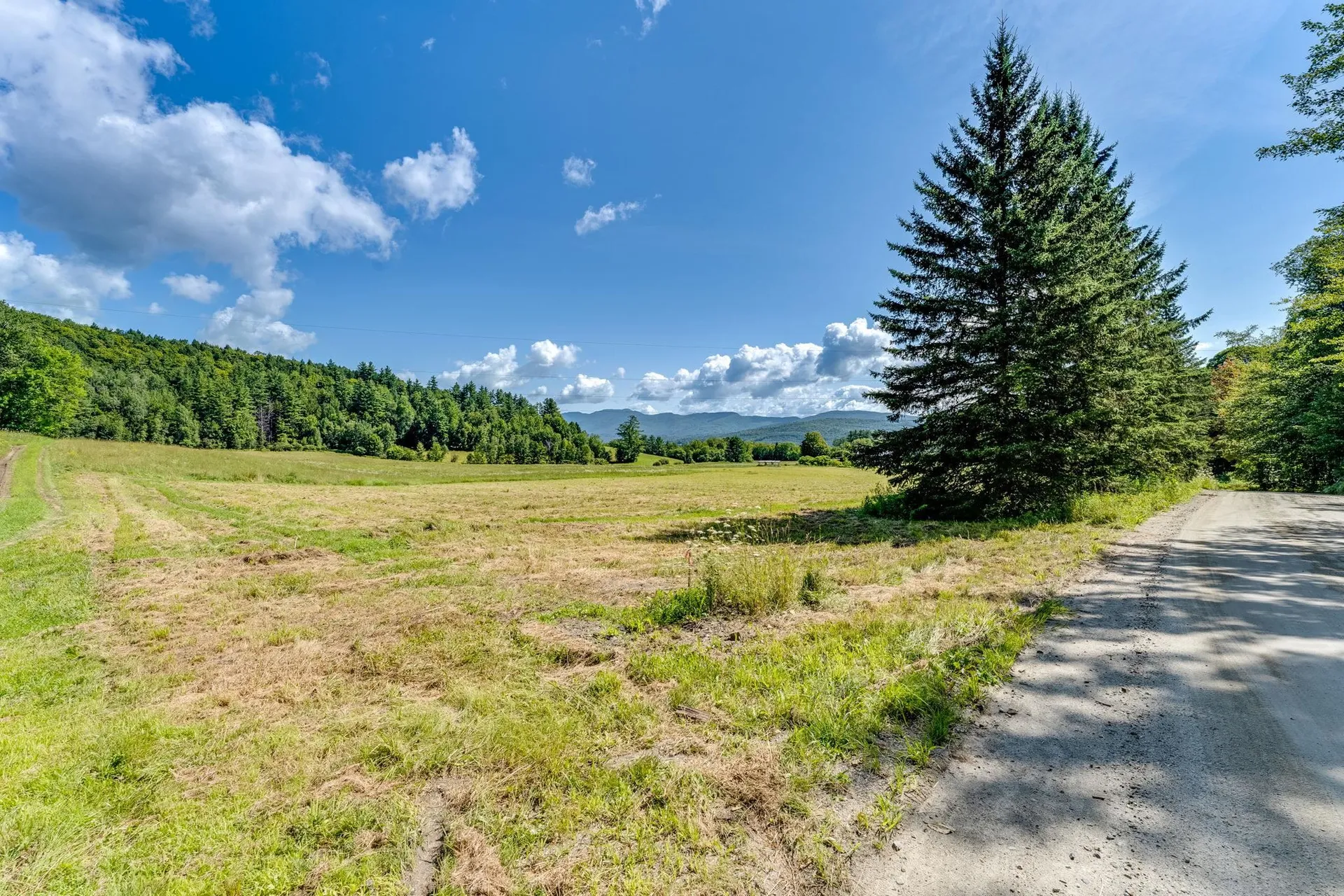 2739 Crossett Hill Road Duxbury VT 05676