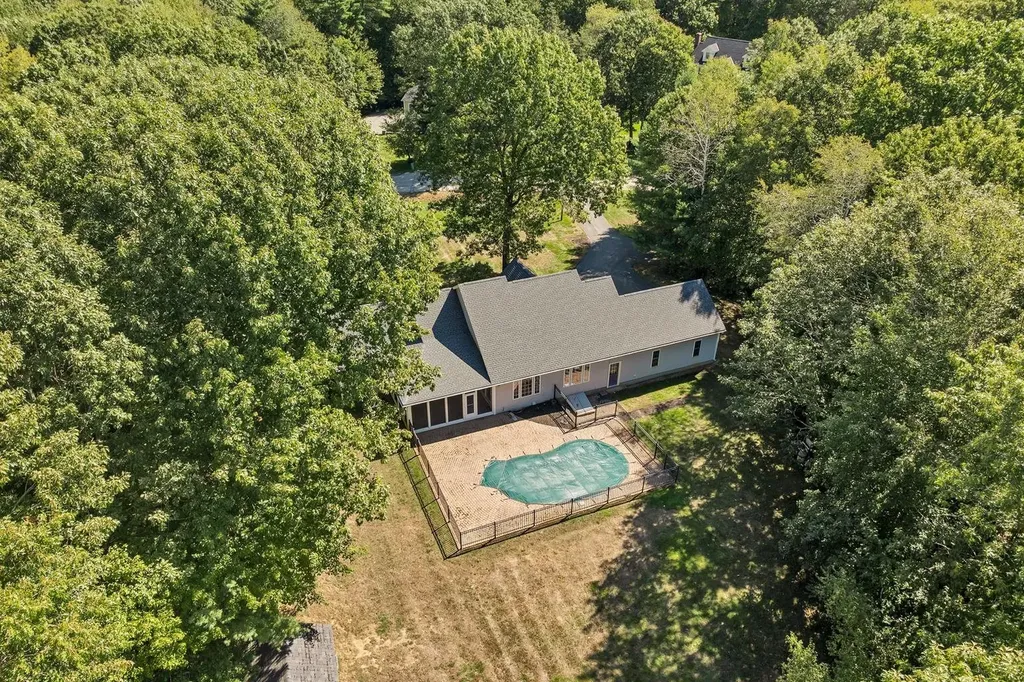 61 Sullivan Farm Drive Rochester NH 03867