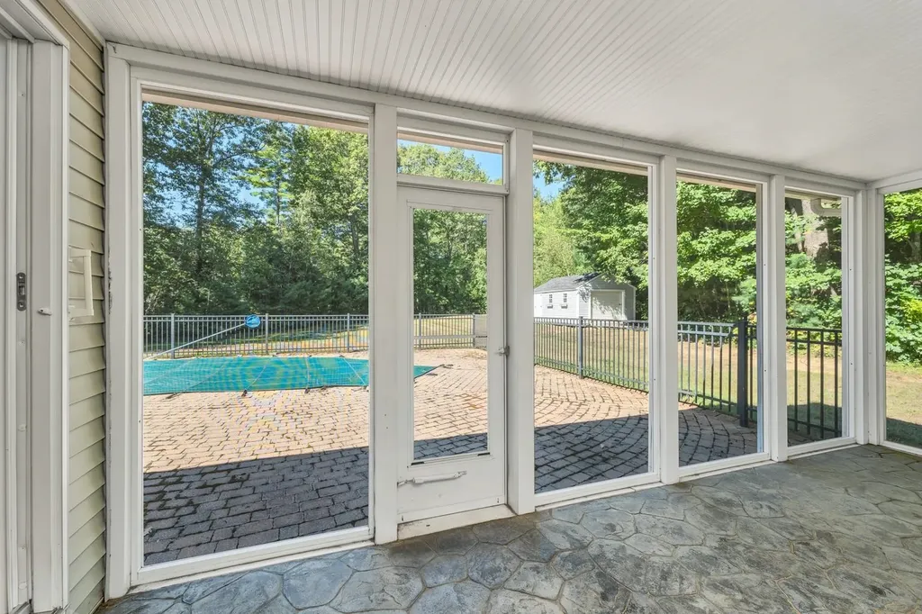 61 Sullivan Farm Drive Rochester NH 03867