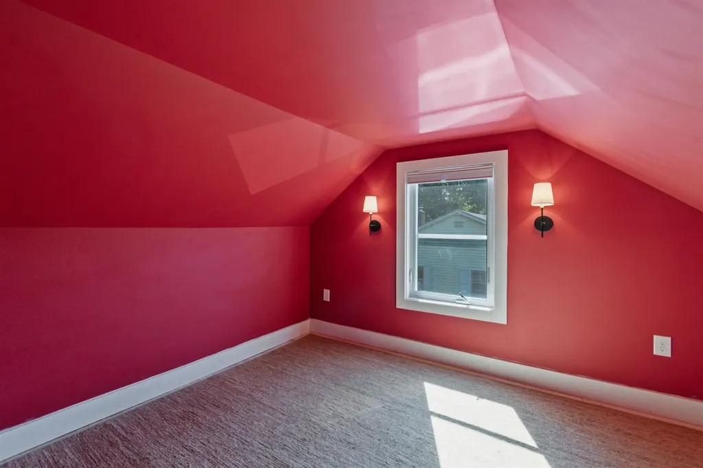 63 Birch Court Burlington VT 05408