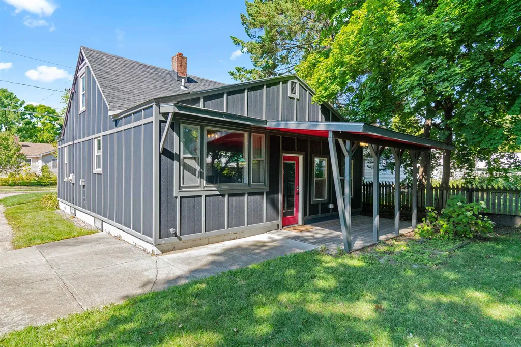 63 Birch Court Burlington VT 05408