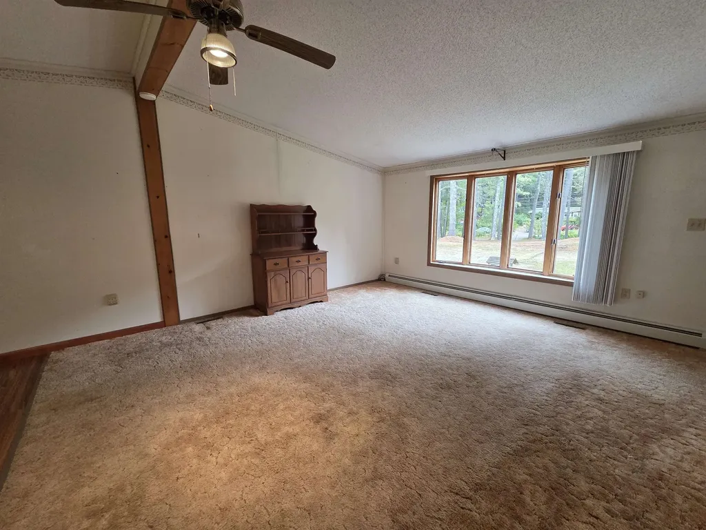 222 Lockehaven Road Enfield NH 03748