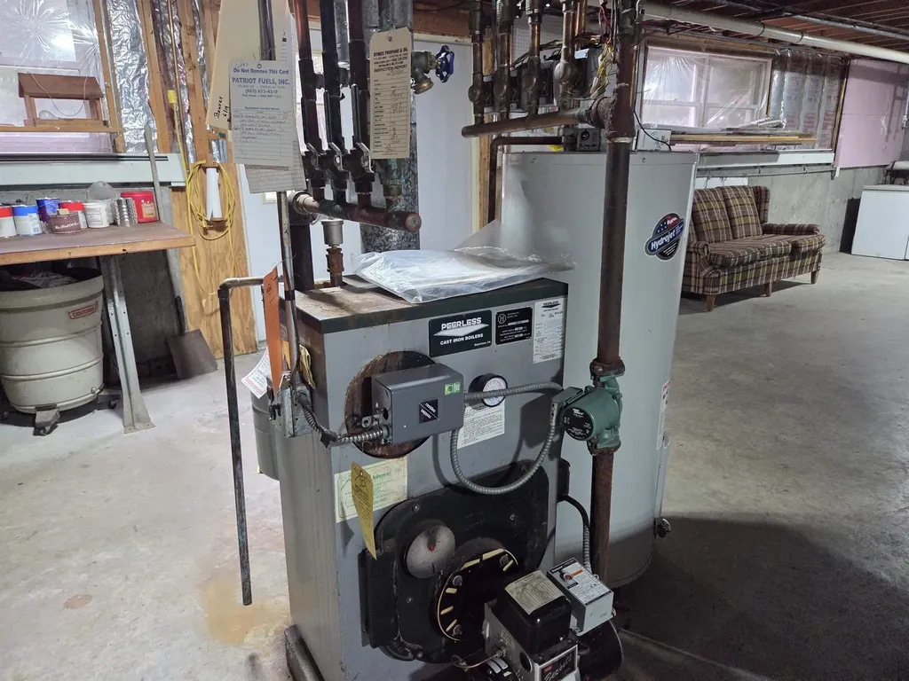 222 Lockehaven Road Enfield NH 03748