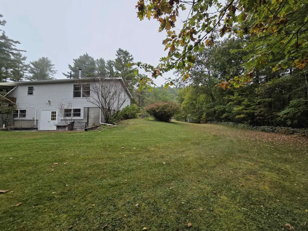 222 Lockehaven Road Enfield NH 03748