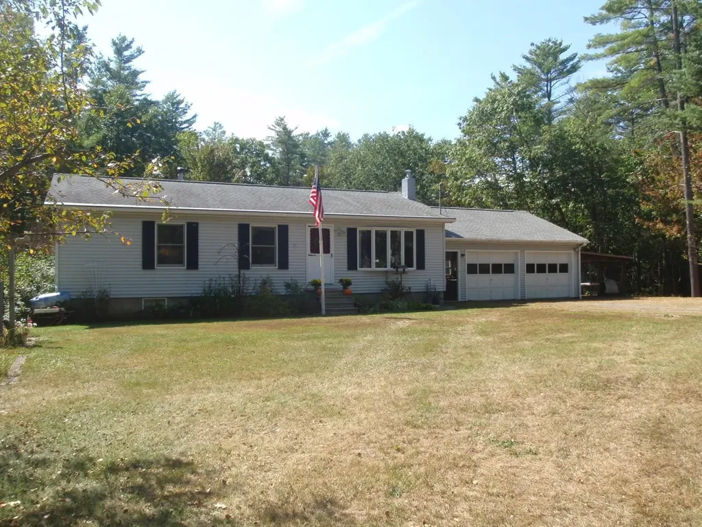 222 Lockehaven Road Enfield NH 03748