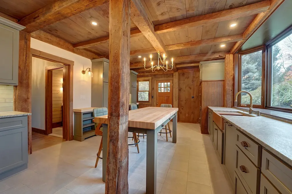 78 South Road Rye NH 03871