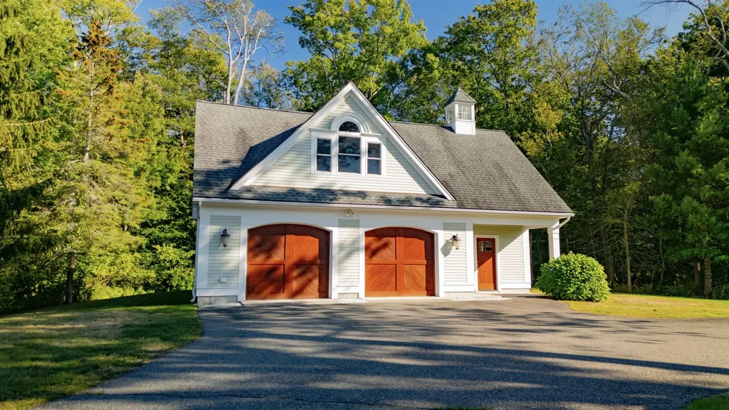 78 South Road Rye NH 03871