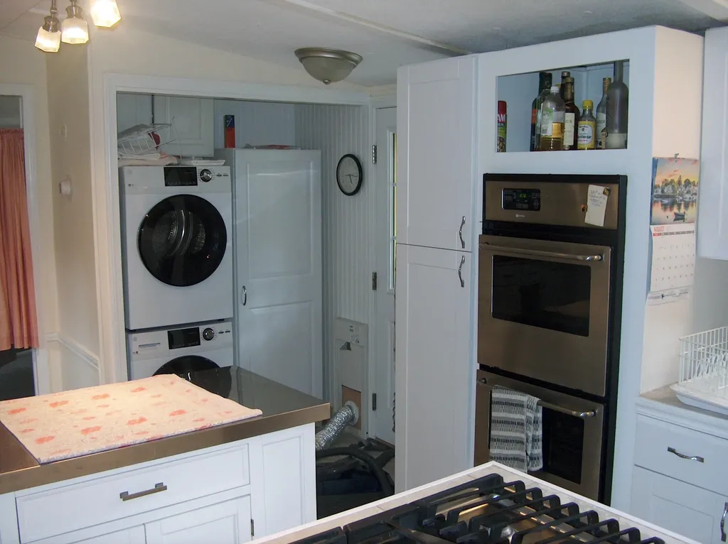 18 Dawn Drive Concord NH 03303