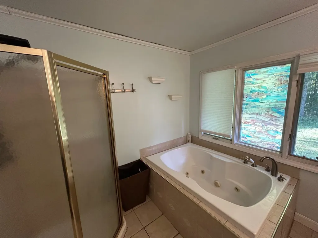 22 Horne Road Belmont NH 03220