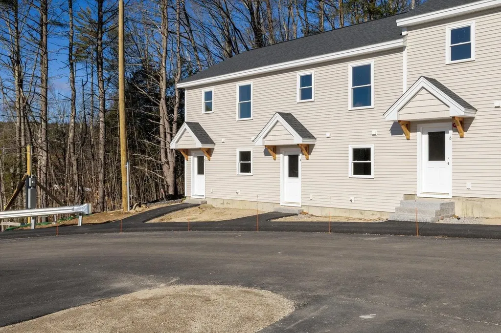 2 Lucy Lane Peterborough NH 03458