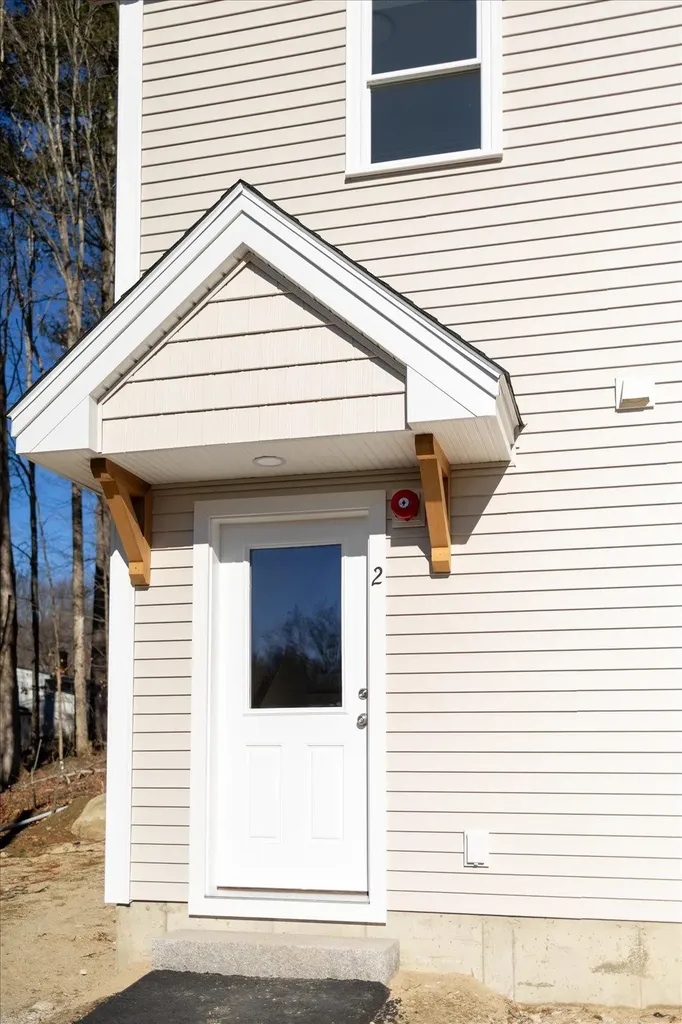 2 Lucy Lane Peterborough NH 03458