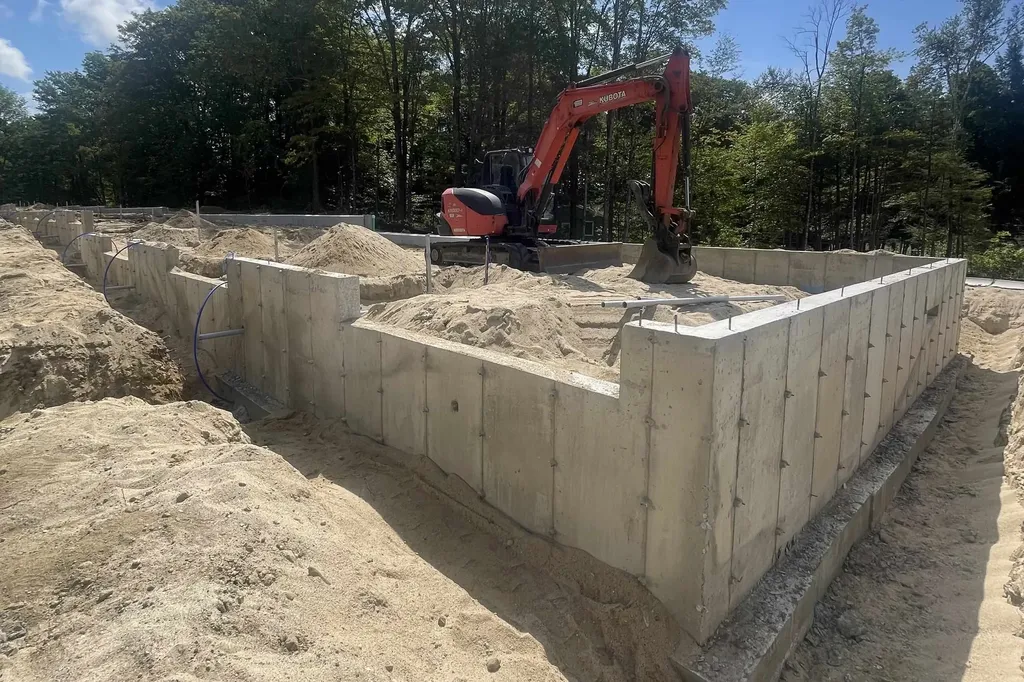 43 Lucy Lane Peterborough NH 03458