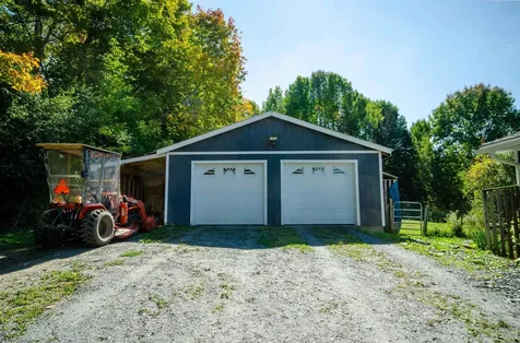 305 Getz Road Williamstown VT 05679