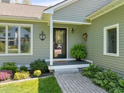 53 Drummer Trail Laconia NH 03246