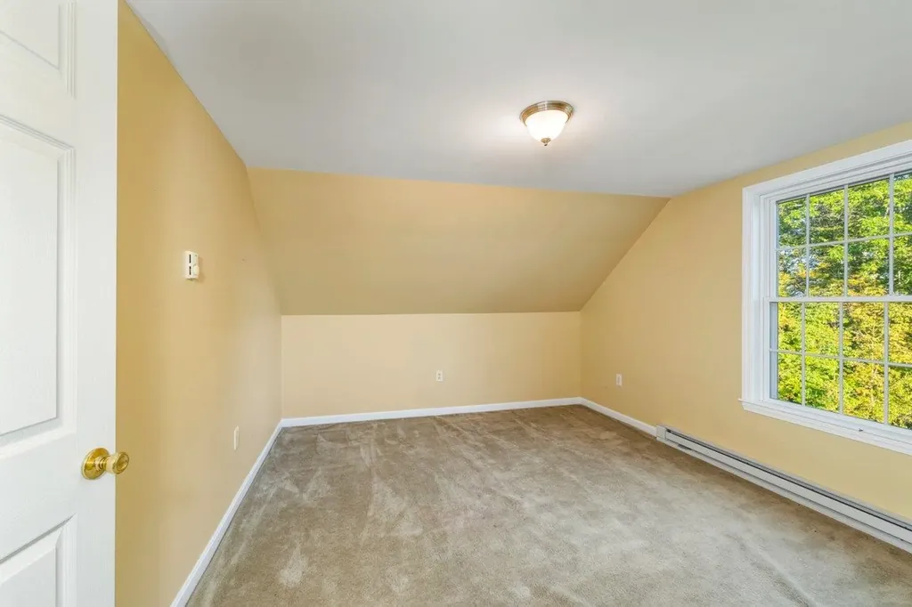 142 Snow Road Effingham NH 03882