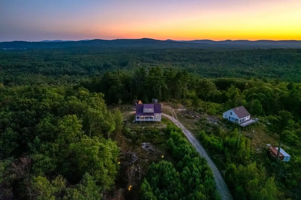 142 Snow Road Effingham NH 03882