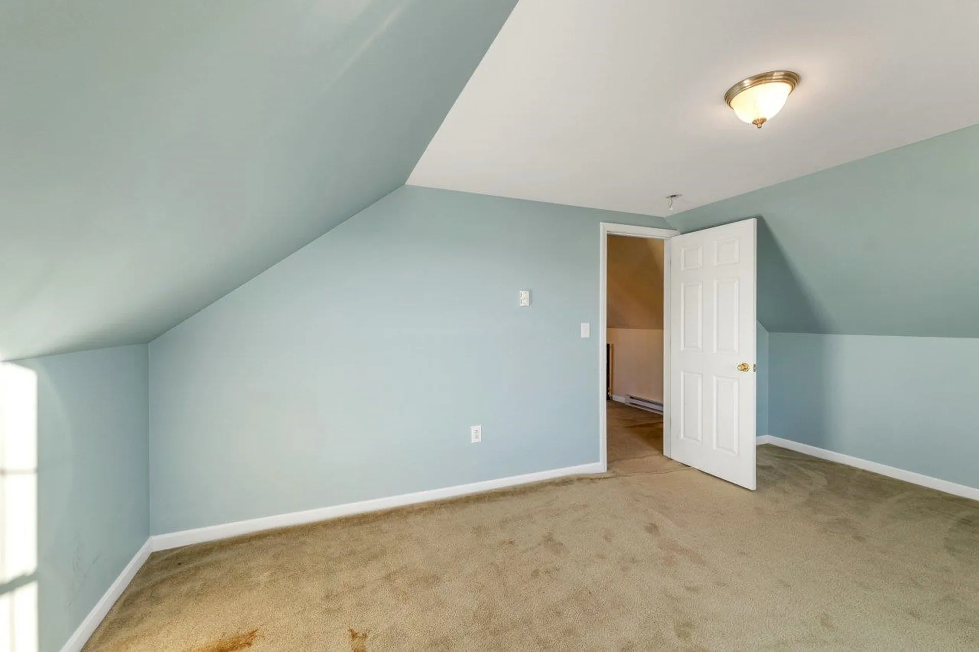 142 Snow Road Effingham NH 03882