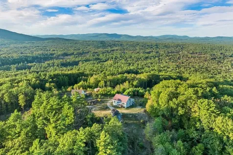 142 Snow Road Effingham NH 03882