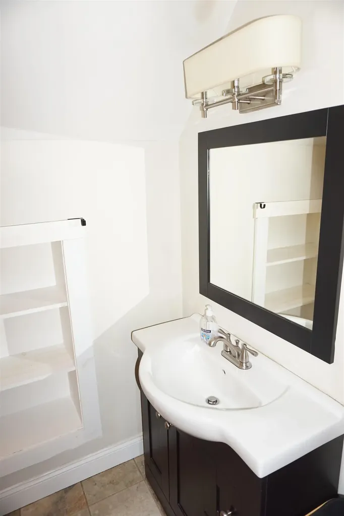 4 Fulton Street Nashua NH 03060