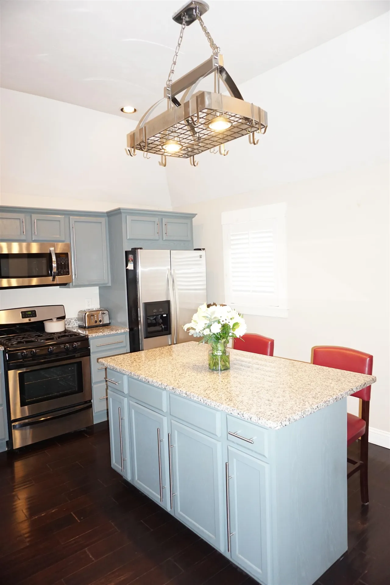 4 Fulton Street Nashua NH 03060
