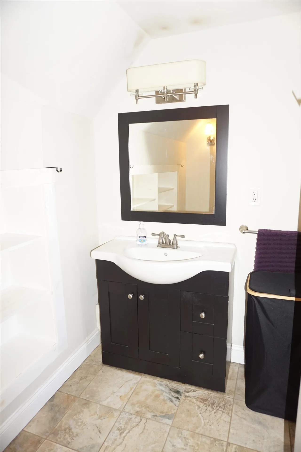 4 Fulton Street Nashua NH 03060