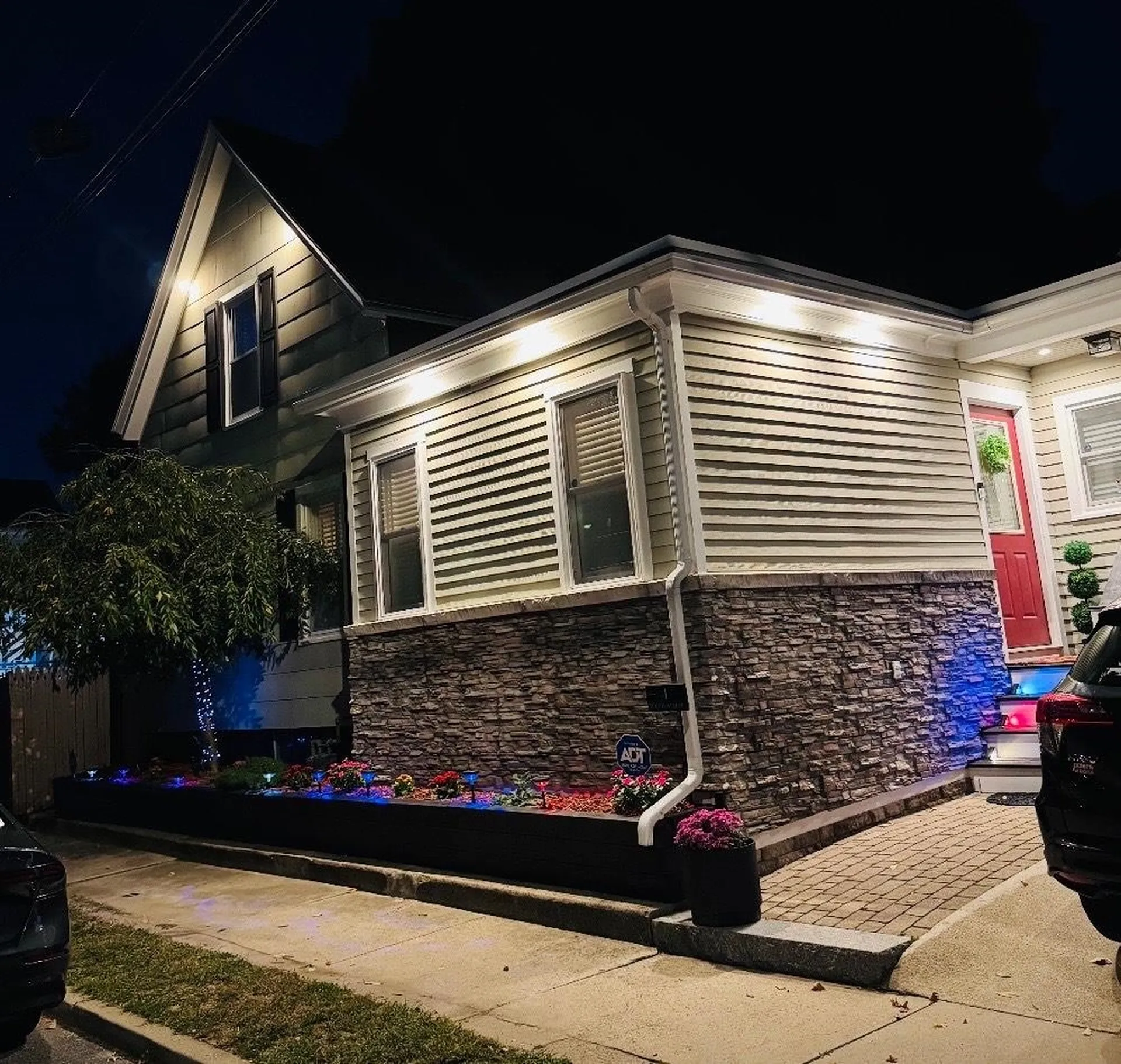 4 Fulton Street Nashua NH 03060