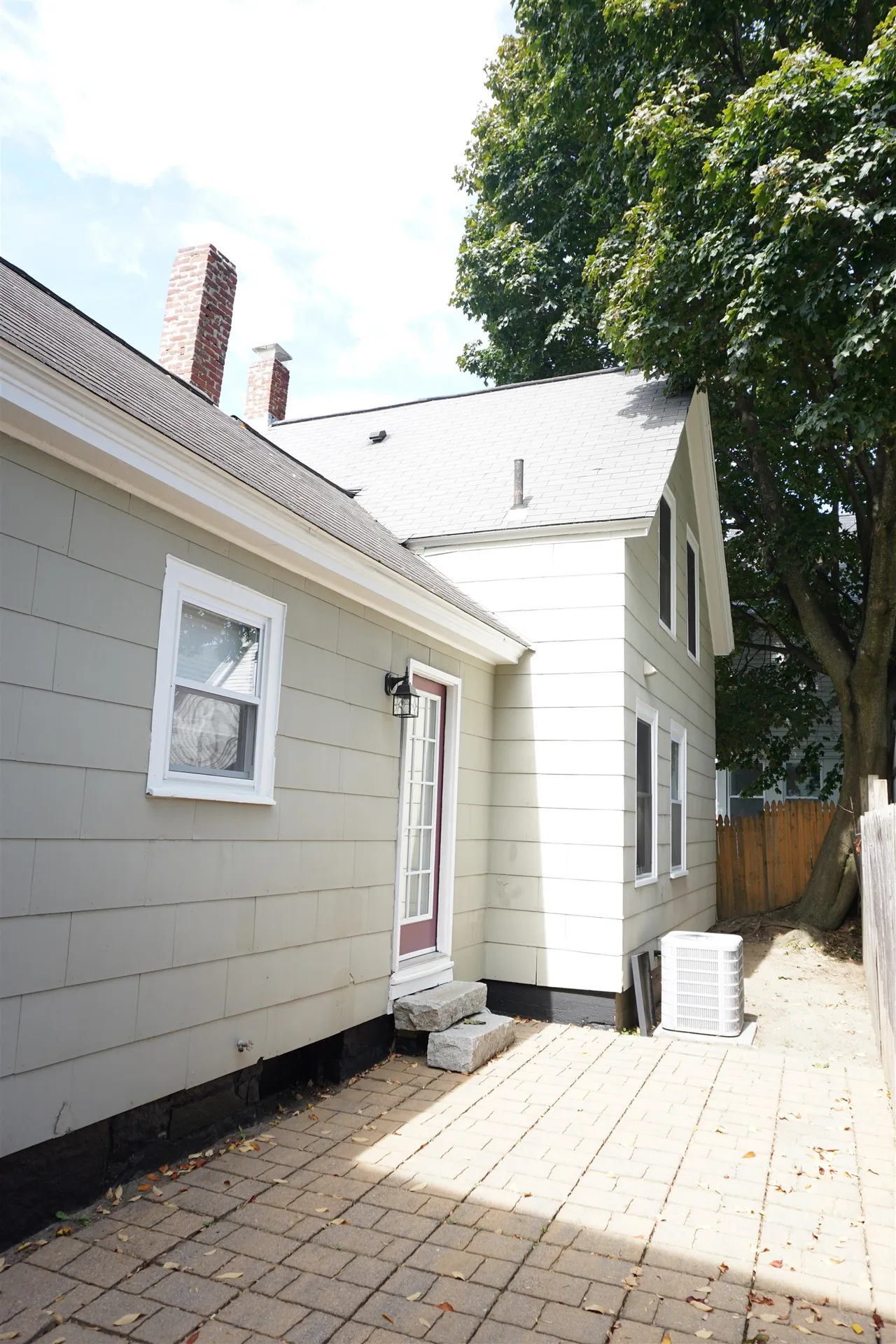 4 Fulton Street Nashua NH 03060