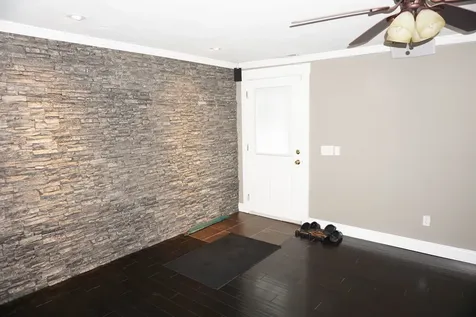 4 Fulton Street Nashua NH 03060