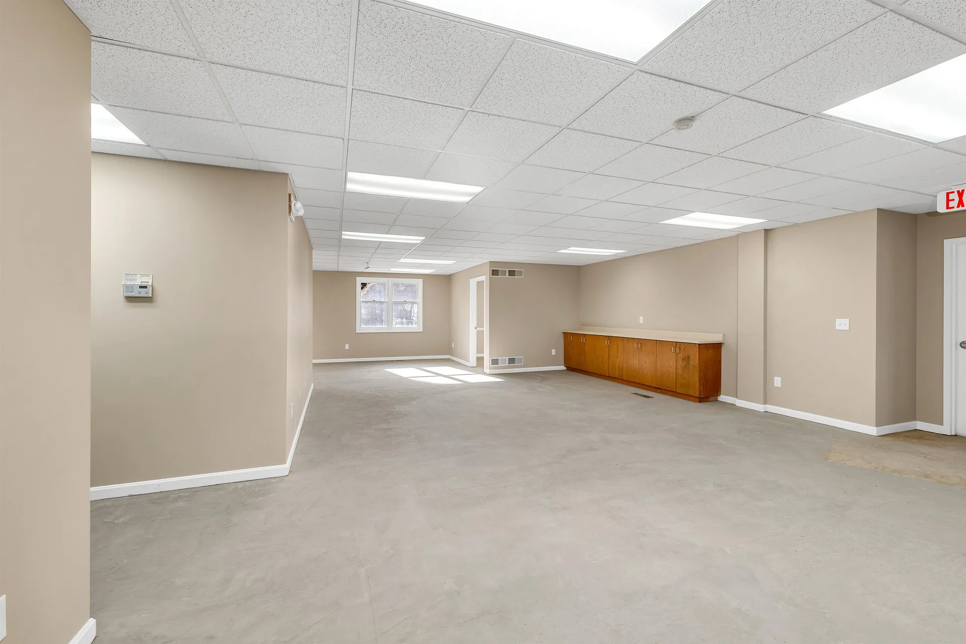 5 Buttrick Road Londonderry NH 03053