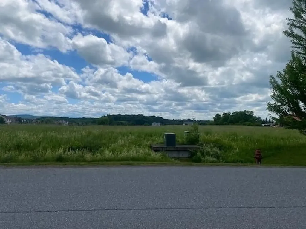 98 Cider Mill Drive South Burlington VT 05403