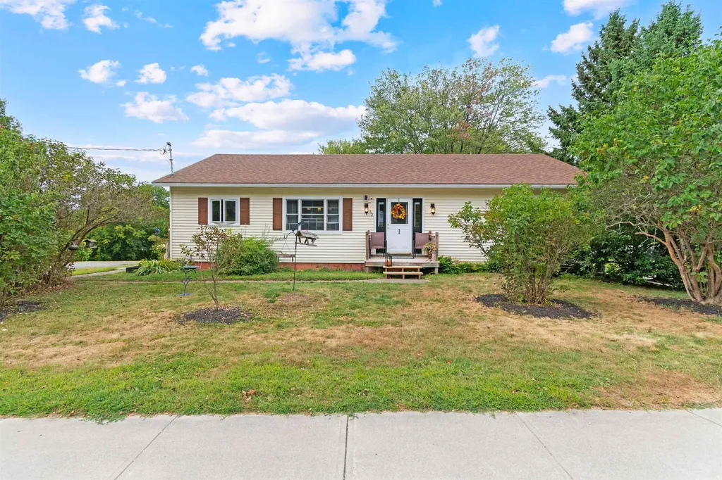 52 Maplewood Avenue Milton VT 05468