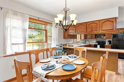 52 Maplewood Avenue Milton VT 05468