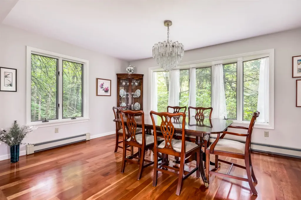 45 Moharimet Drive Madbury NH 03823