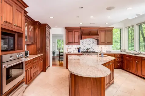 45 Moharimet Drive Madbury NH 03823