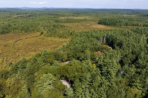 45 Moharimet Drive Madbury NH 03823