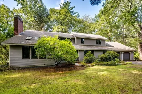 45 Moharimet Drive Madbury NH 03823